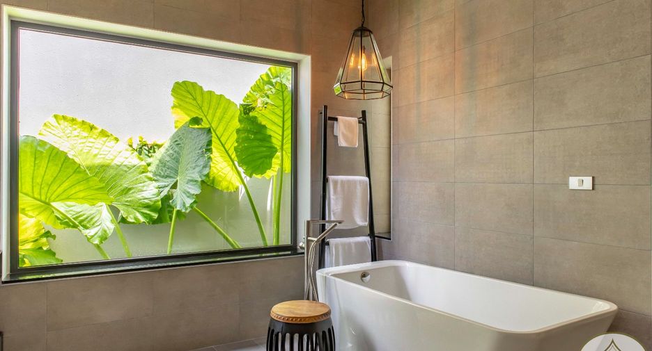 For sale 3 bedrooms villa in Thalang, Phuket