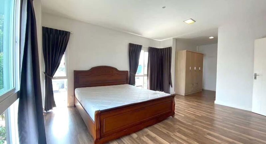 For rent 3 bedrooms house in Mueang Chiang Mai, Chiang Mai