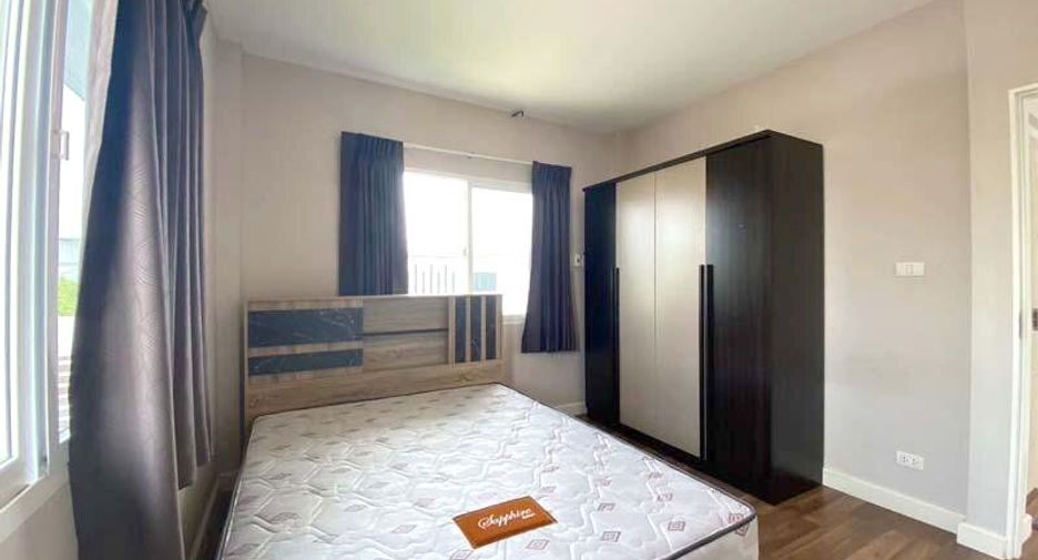 For rent 3 bedrooms house in Mueang Chiang Mai, Chiang Mai