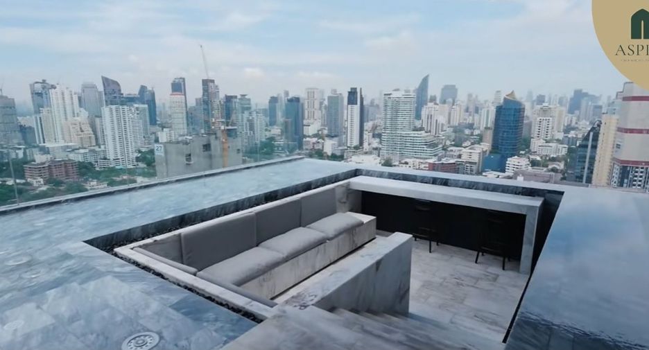 À vendre 3 chambres condo à Watthana, Bangkok