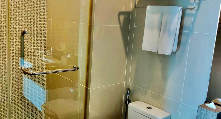 For rent 2 bedrooms apartment in Sattahip, Chonburi