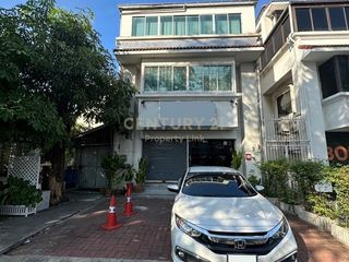 For sale office in Huai Khwang, Bangkok