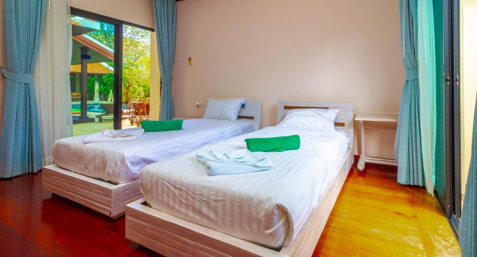 For sale 4 bed villa in Mueang Phuket, Phuket