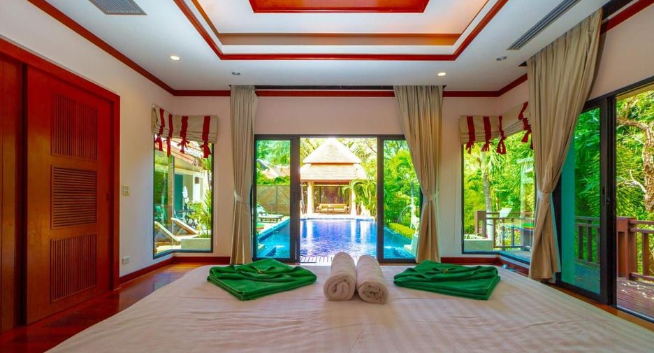 For sale 4 bed villa in Mueang Phuket, Phuket