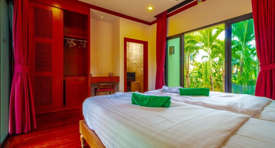 For sale 4 bed villa in Mueang Phuket, Phuket