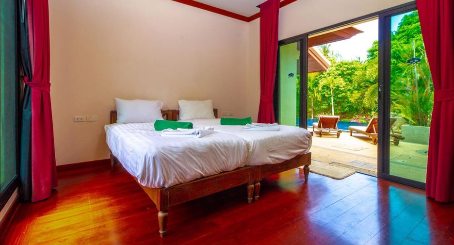 For sale 4 bed villa in Mueang Phuket, Phuket