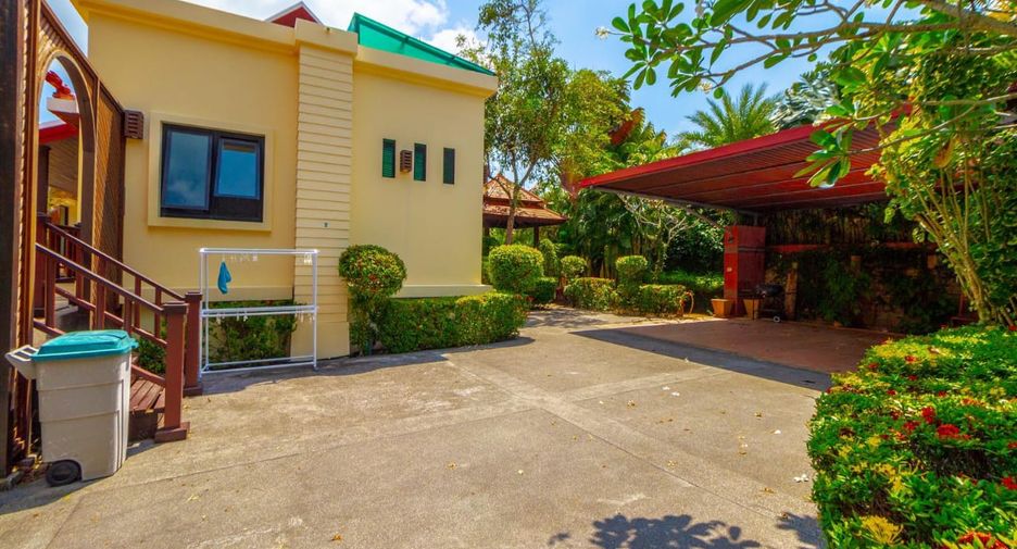 For sale 4 bed villa in Mueang Phuket, Phuket