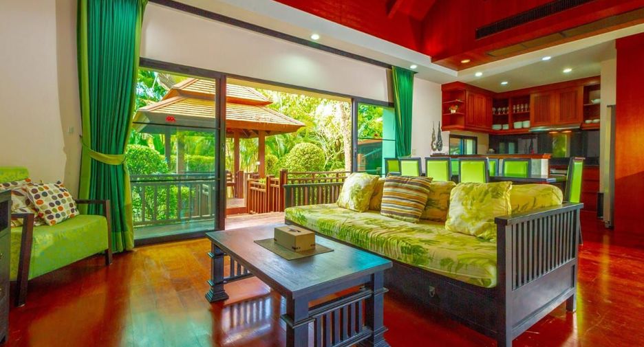 For sale 4 Beds villa in Mueang Phuket, Phuket