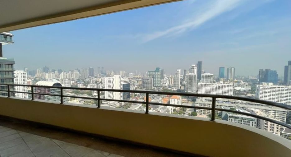 For rent そして for sale studio condo in Watthana, Bangkok