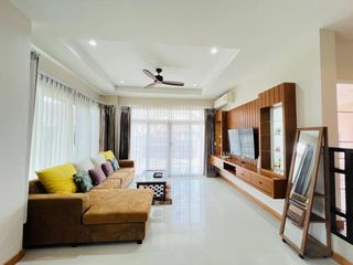 À louer 3 chambres maison à Si Racha, Chonburi