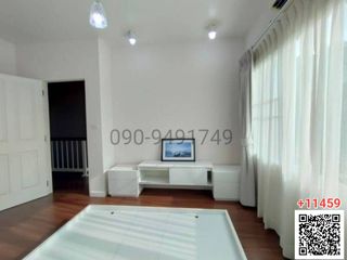 For rent 3 bed townhouse in Lak Si, Bangkok