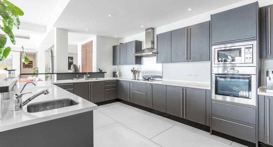 Villa zum Kauf mit 5 Zimmer in Thalang, Phuket