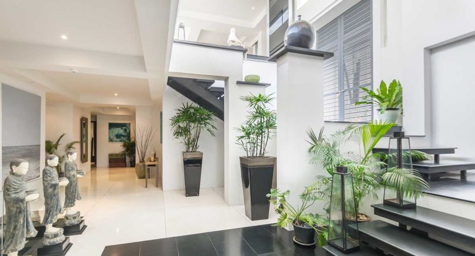 Villa zum Kauf mit 5 Zimmer in Thalang, Phuket