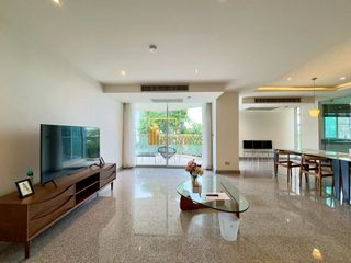 Apartamento con servicios en alquiler de 3 habitaciones en Watthana, Bangkok