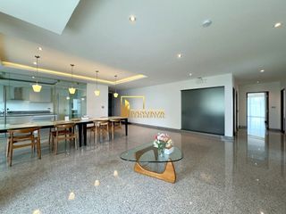 Apartamento con servicios en alquiler de 3 habitaciones en Watthana, Bangkok