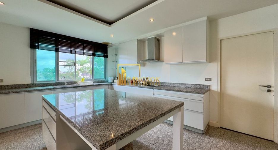 Apartamento con servicios en alquiler de 3 habitaciones en Watthana, Bangkok