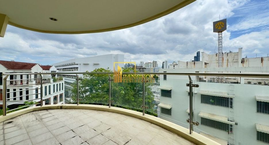 Apartamento con servicios en alquiler de 3 habitaciones en Watthana, Bangkok