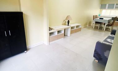 For sale 4 bed townhouse in Lat Phrao, Bangkok