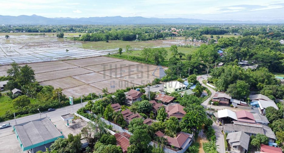 For rent and for sale 12 bed retail Space in Doi Saket, Chiang Mai