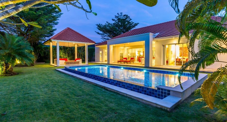 For sale 3 ベッドルーム villa in Hua Hin, Prachuap Khiri Khan
