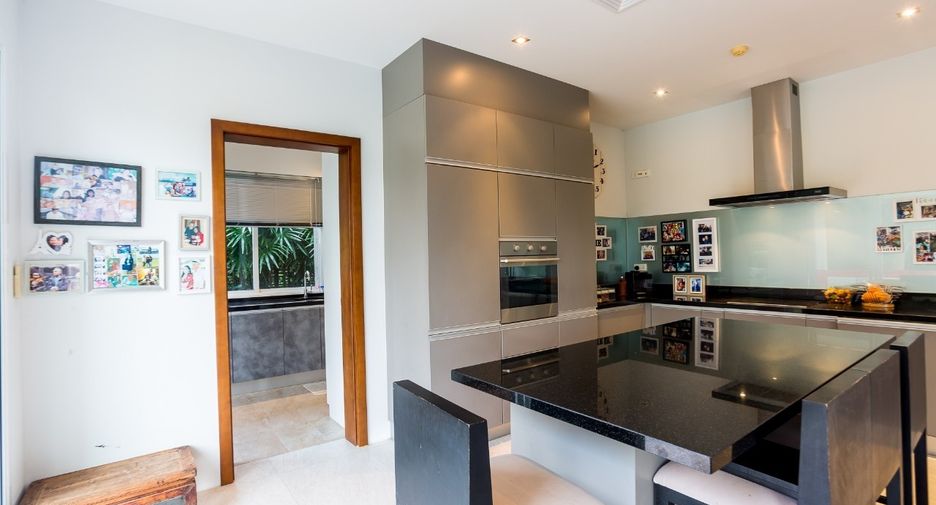 For sale 3 ベッドルーム villa in Hua Hin, Prachuap Khiri Khan