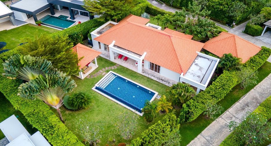 For sale 3 ベッドルーム villa in Hua Hin, Prachuap Khiri Khan