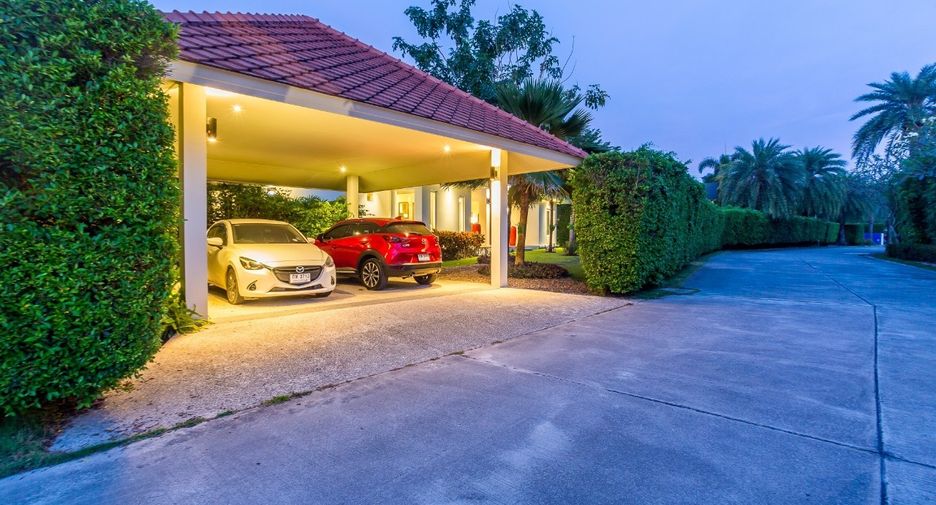 For sale 3 ベッドルーム villa in Hua Hin, Prachuap Khiri Khan