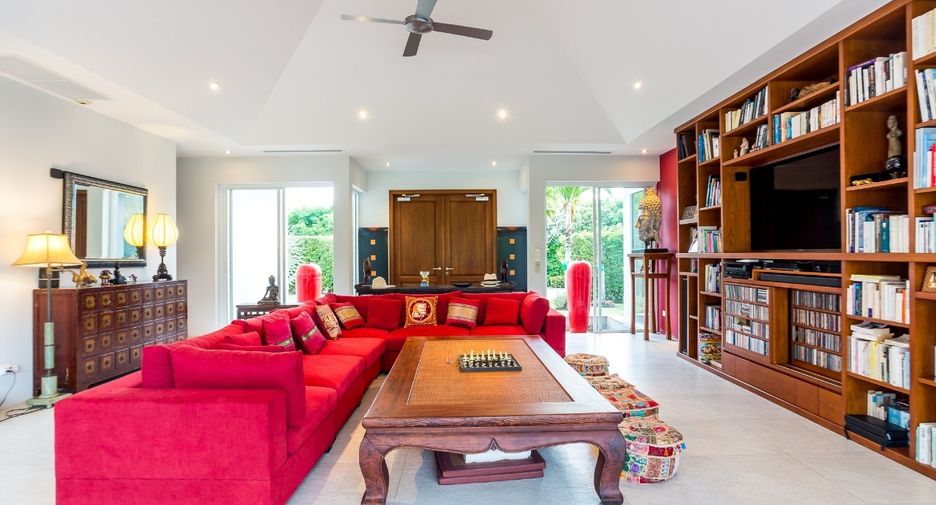 For sale 3 ベッドルーム villa in Hua Hin, Prachuap Khiri Khan
