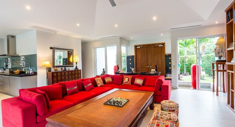 For sale 3 ベッドルーム villa in Hua Hin, Prachuap Khiri Khan