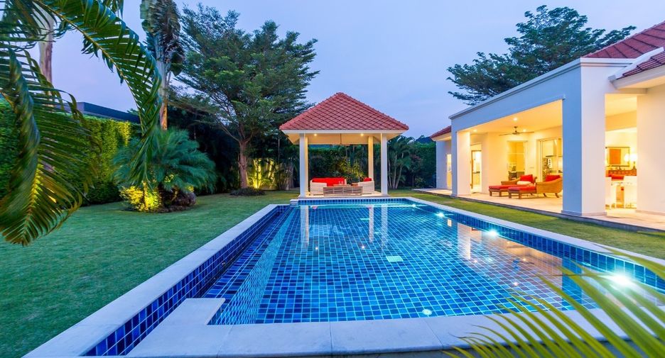 For sale 3 ベッドルーム villa in Hua Hin, Prachuap Khiri Khan