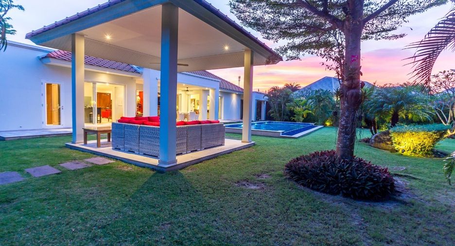 For sale 3 ベッドルーム villa in Hua Hin, Prachuap Khiri Khan