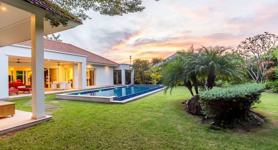 For sale 3 ベッドルーム villa in Hua Hin, Prachuap Khiri Khan