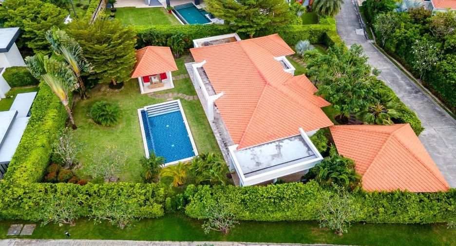 For sale 3 ベッドルーム villa in Hua Hin, Prachuap Khiri Khan