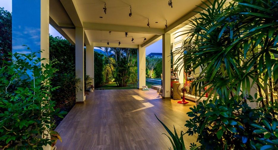 For sale 3 ベッドルーム villa in Hua Hin, Prachuap Khiri Khan