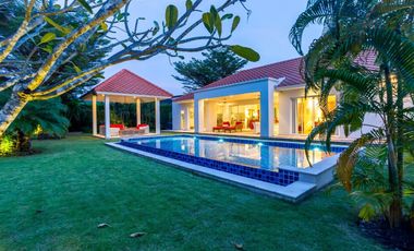 Villa zum Kauf mit 3 Zimmer in Hua Hin, Prachuap Khiri Khan