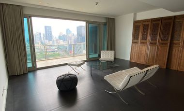 À louer 3 chambres condo à Pathum Wan, Bangkok