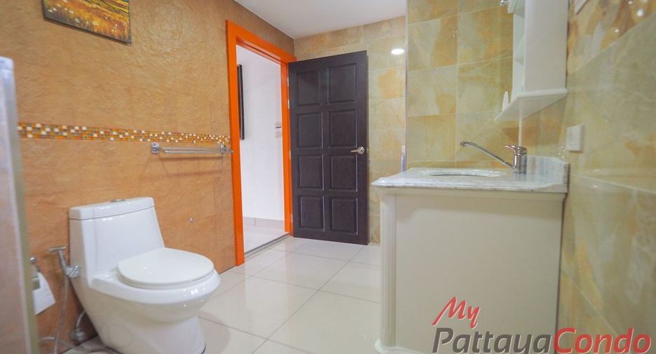 For sale 2 bedrooms condo in Bang Lamung, Chonburi