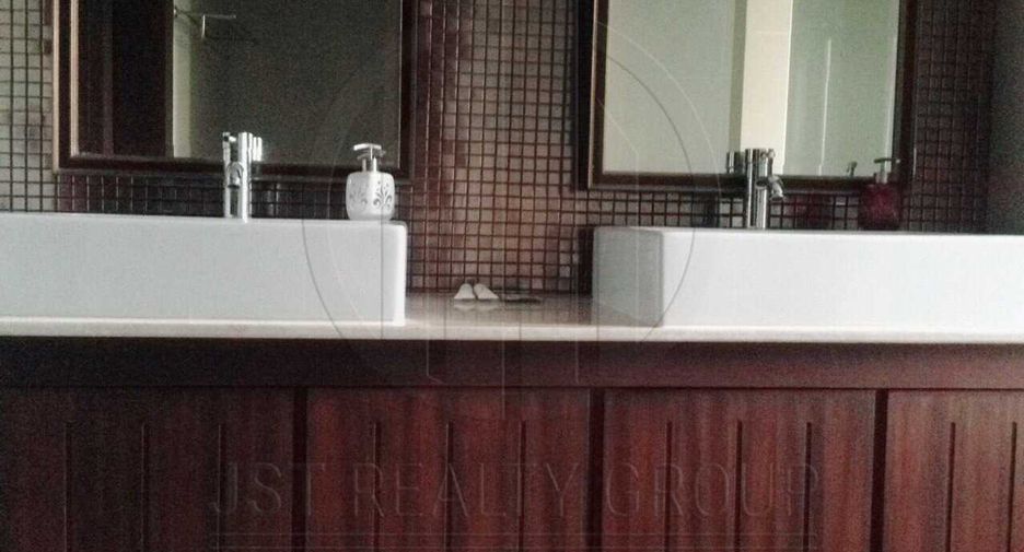 Haus zum Kauf mit 8 Zimmer in Watthana, Bangkok