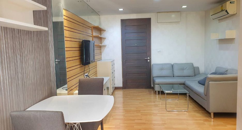 For sale 1 bed condo in Watthana, Bangkok