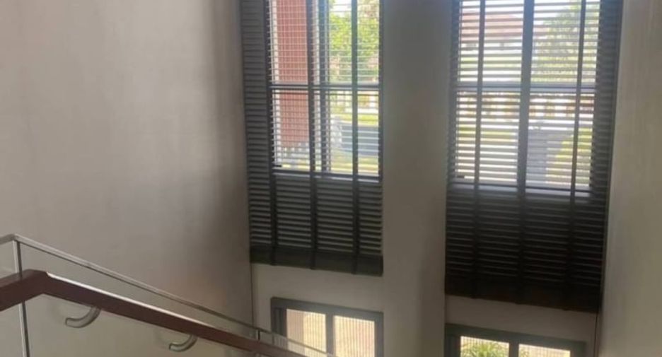 Casa en venta de 5 habitaciones en Mueang Chon Buri, Chonburi