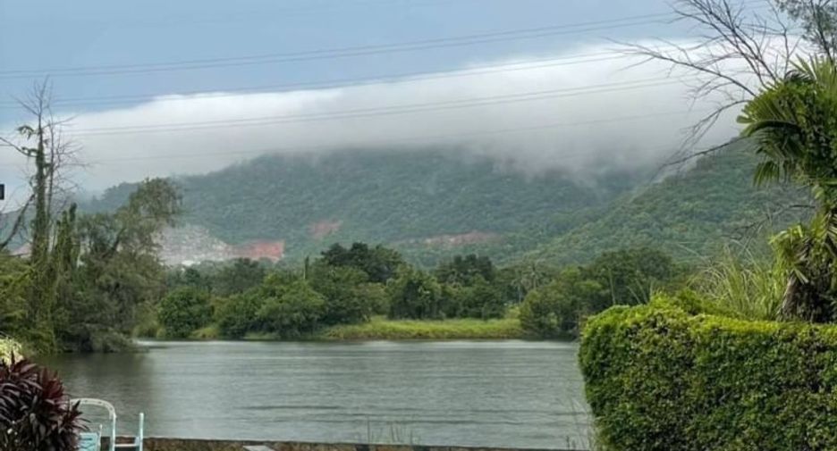 Casa en venta de 5 habitaciones en Mueang Chon Buri, Chonburi