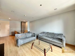 Wohnung zur Miete mit 2 Zimmer in Bang Rak, Bangkok