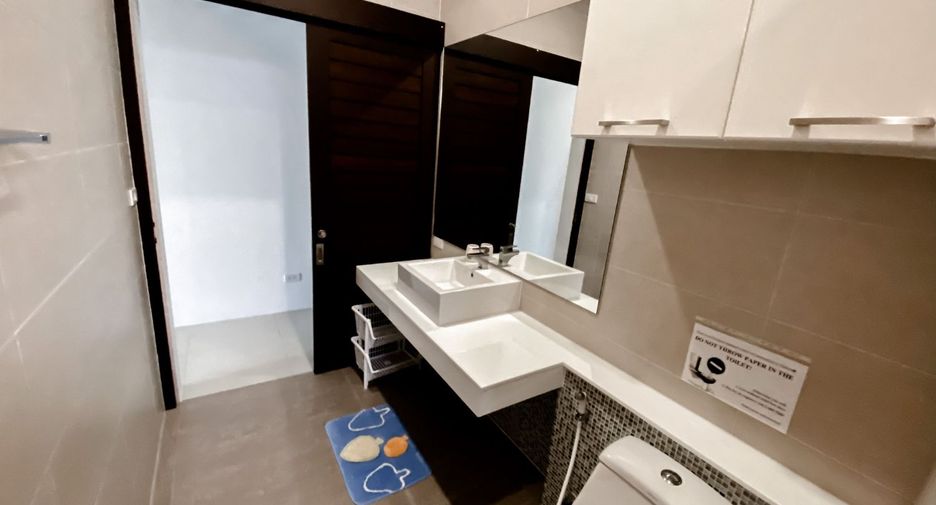 For sale 3 bedrooms villa in Mueang Phuket, Phuket