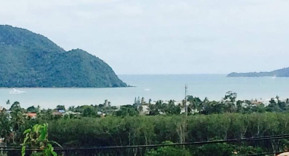 Villa zum Kauf mit Studio in Mueang Phuket, Phuket