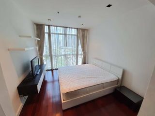 For rent 3 bedrooms condo in Pathum Wan, Bangkok