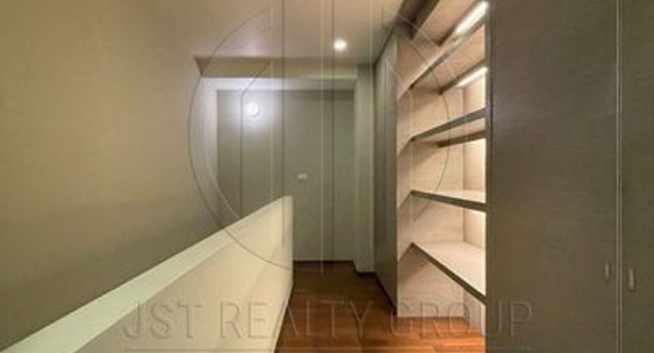 Condo en venta de 1 habitaciones en Khlong Toei, Bangkok