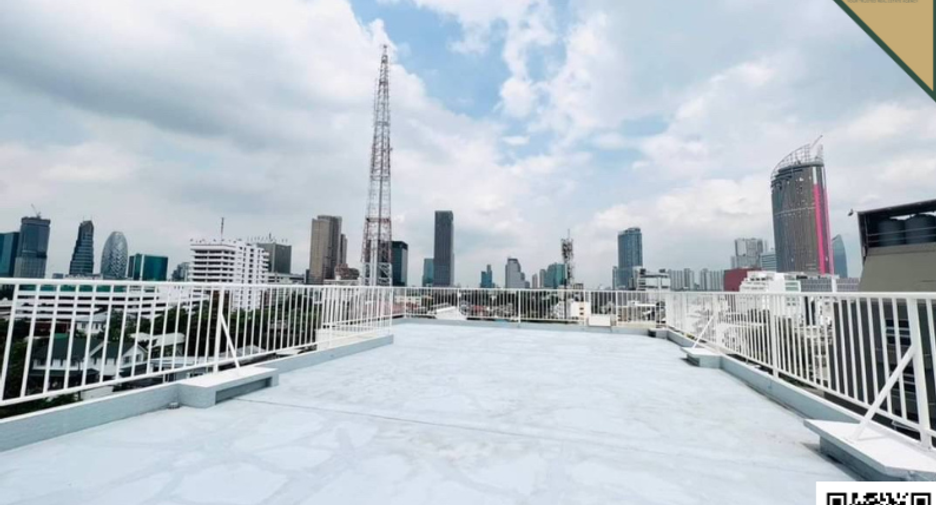 For sale retail Space in Phaya Thai, Bangkok