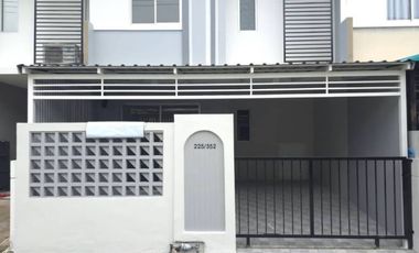For sale 3 bedrooms house in Mueang Chon Buri, Chonburi