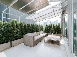 Casa en alquiler de 5 habitaciones en Watthana, Bangkok