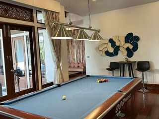 For rent 5 bedrooms house in Watthana, Bangkok